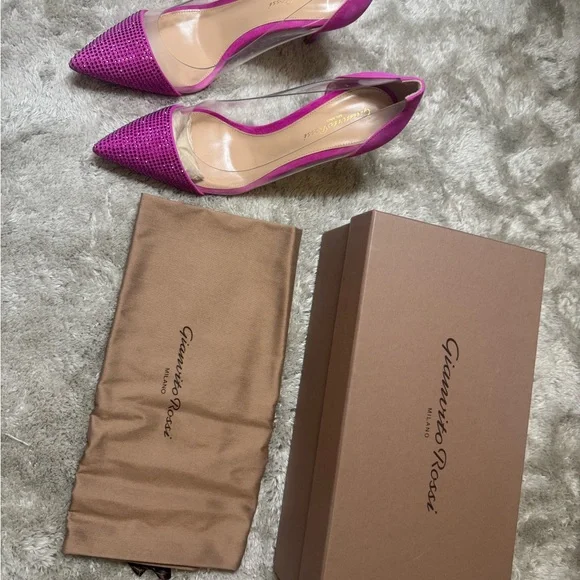 NEW Gianvito Rossi Fuchsia Crystal-Embellished Pointed Toe PVC Side Pumps - Picture 3 of 7